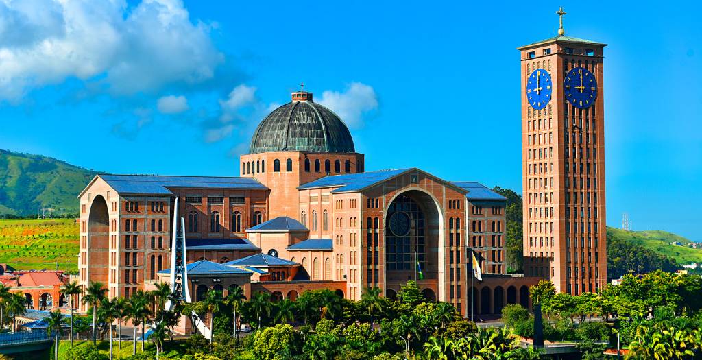 excursão londrina, excursão santuário de aparecida, excursão canção nova, viagem, turismo, ônibus.
